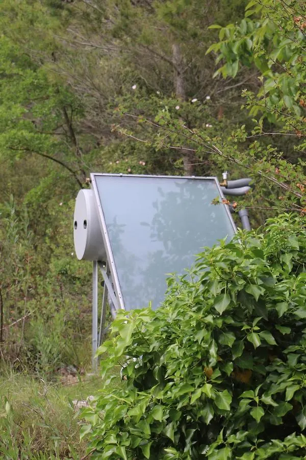 Casa Ecologica En Plena Naturaleza Arboli
